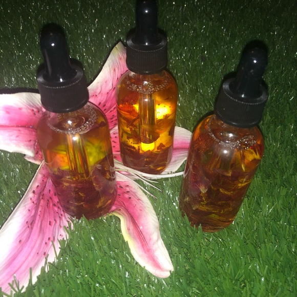 Rose Face Oil - Picture 2 of 2